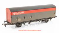 38-128B Bachmann BR VAA Van number 200633 - BR Railfreight Red & Grey [W]